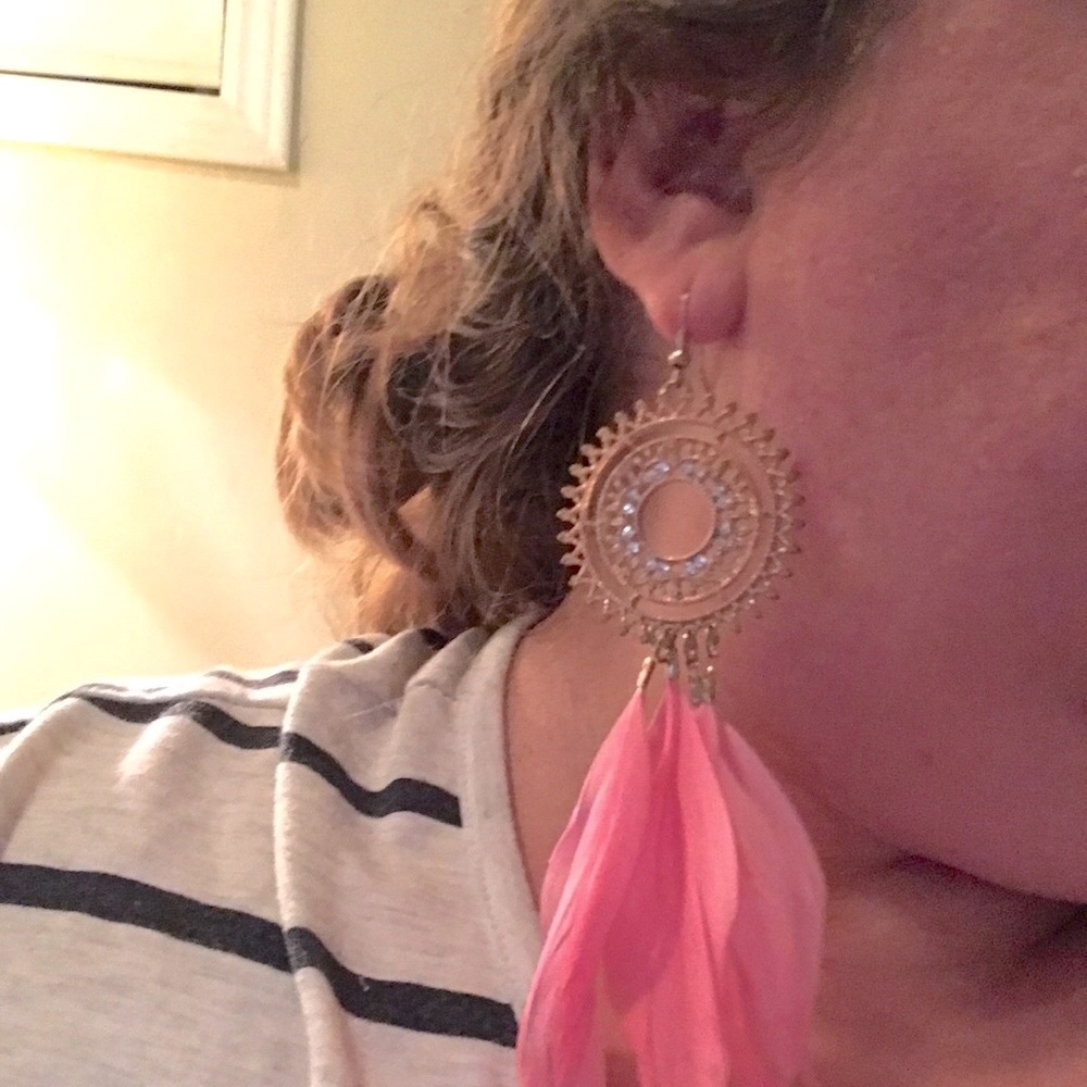 - Boho feather earrings in pink crystal extra large